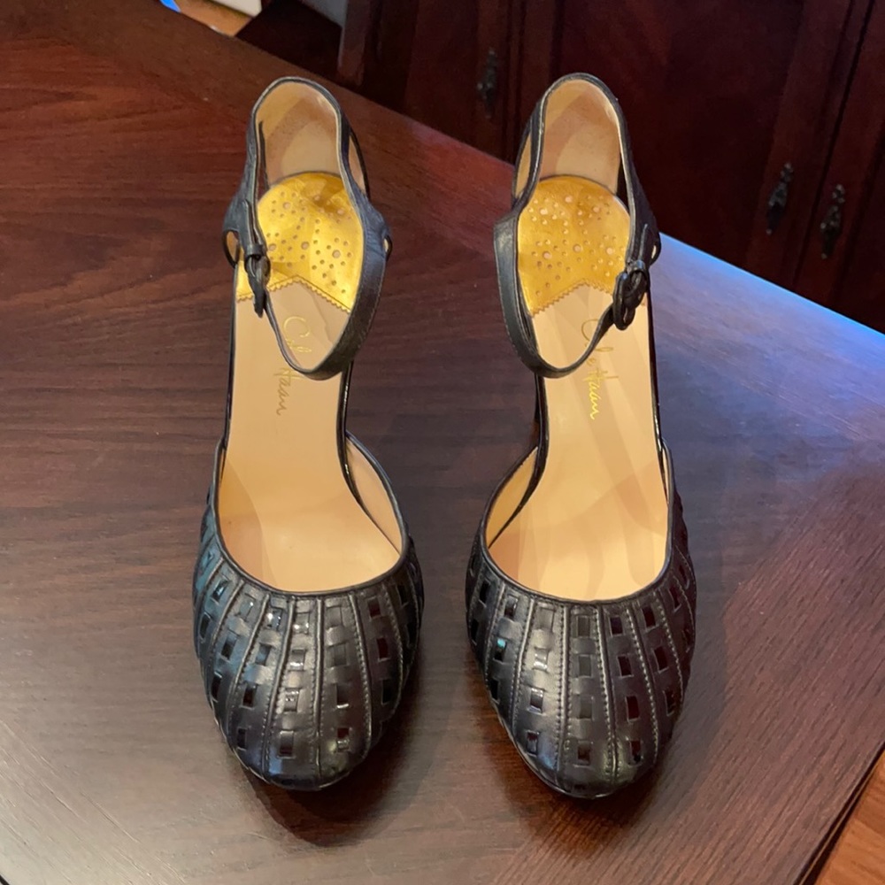 Cole Haan Black Leather Nike Air Heels